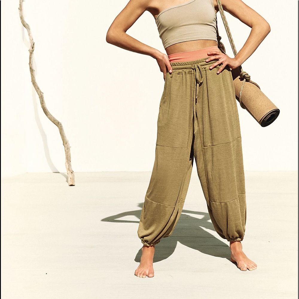 Free People Full Hearts Harem Pants L